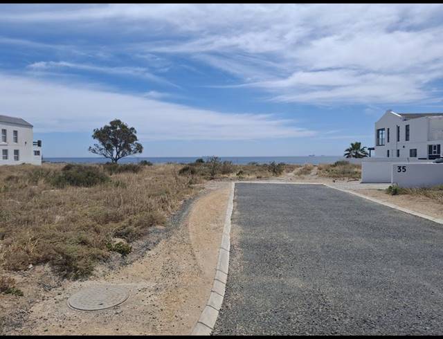 LAND FOR SALE IN SANDY POINT